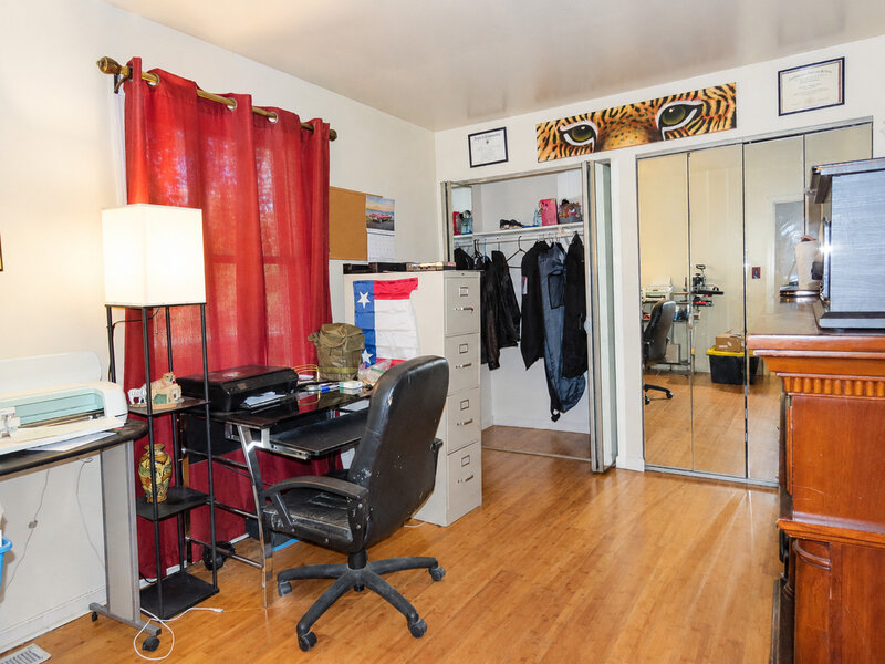 14327 Millard Avenue Midlothian IL 60445