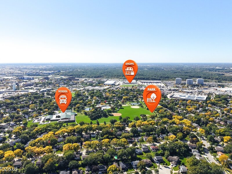 415 W Noyes Street Arlington Heights IL 60005