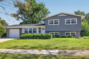 Photo of 2911 N Dunton Avenue Arlington Heights IL 60004