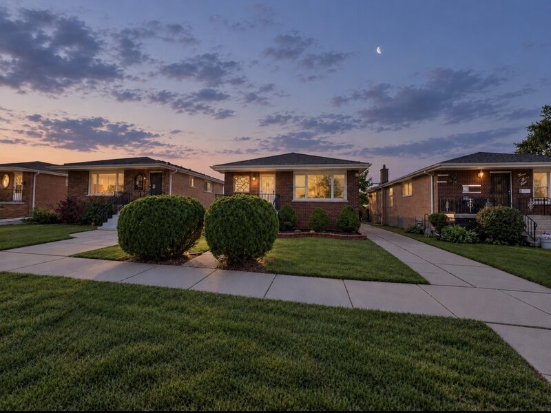 306 Prairie Avenue Calumet City IL 60409