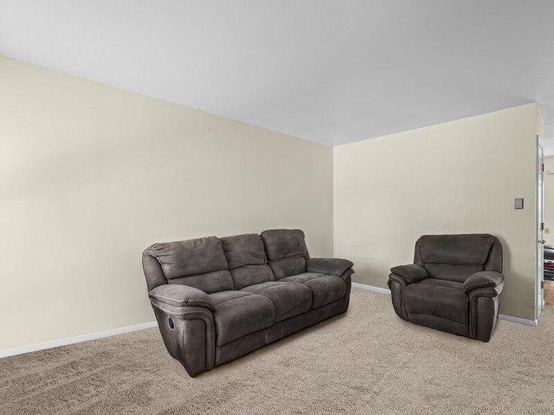 1910 Huntington Boulevard Hoffman Estates IL 60169