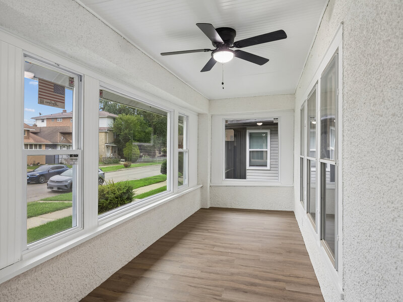7638 S Merrill Avenue Chicago IL 60649
