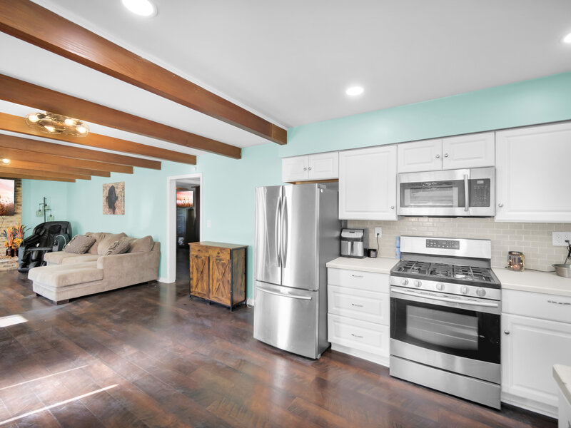 830 Mcclaran Avenue Aurora IL 60506
