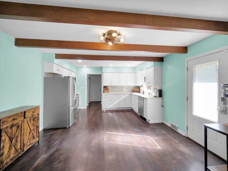 830 Mcclaran Avenue Aurora IL 60506