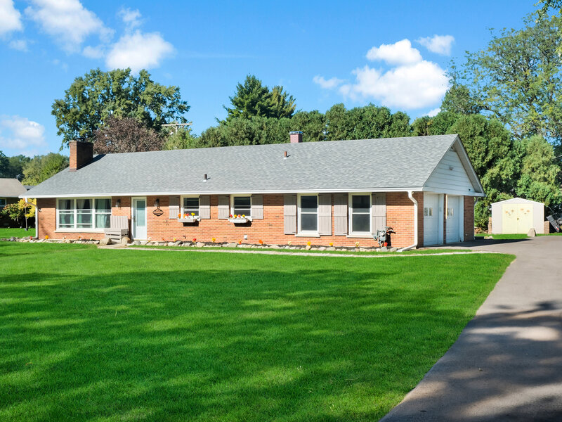 830 Mcclaran Avenue Aurora IL 60506