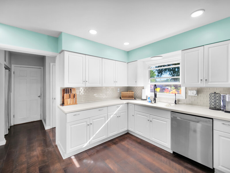 830 Mcclaran Avenue Aurora IL 60506