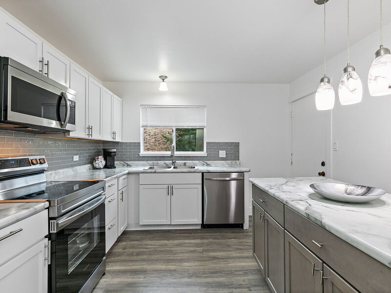 2249 Nichols Road Arlington Heights IL 60004