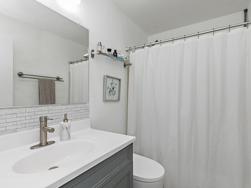 2249 Nichols Road Arlington Heights IL 60004