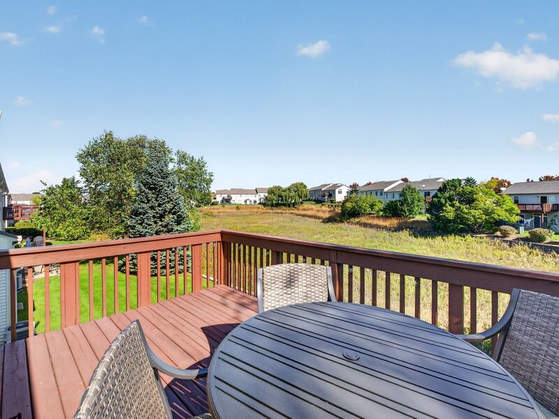 2264 Summerlin Drive Aurora IL 60503