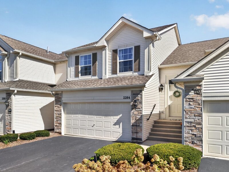 2264 Summerlin Drive Aurora IL 60503