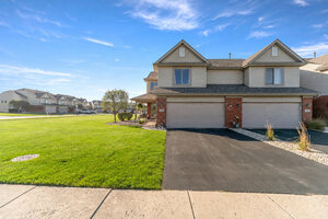 Photo of 8229 Pecan Place Frankfort IL 60423