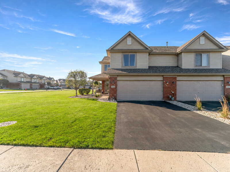 8229 Pecan Place Frankfort IL 60423