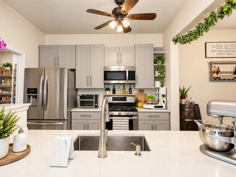 1288 W Black Wolf Road Round Lake IL 60073