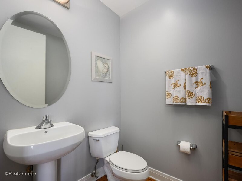 770 W Gladys Avenue Chicago IL 60661
