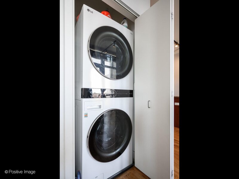 770 W Gladys Avenue Chicago IL 60661
