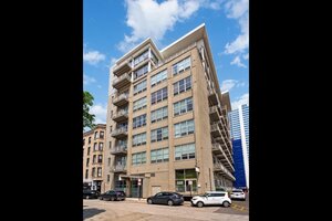Photo of 770 W Gladys Avenue Chicago IL 60661 Unit 706