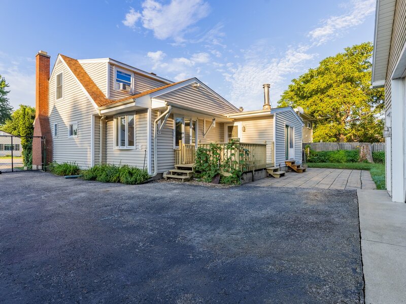 18843 W Deerpath Road Grayslake IL 60030