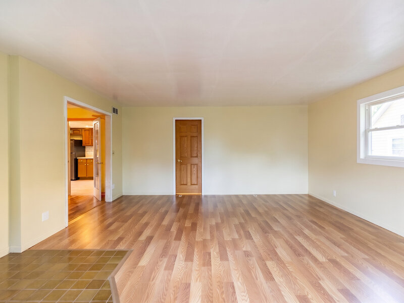 18843 W Deerpath Road Grayslake IL 60030