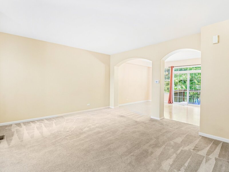 306 Remington Drive St. Charles IL 60175