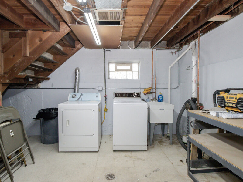 2337 Park Avenue North Riverside IL 60546