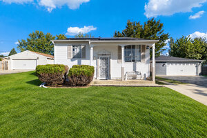 Photo of 304 Hamrick Avenue Romeoville IL 60446