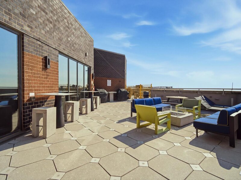 3660 N Lake Shore Drive Chicago IL 60613