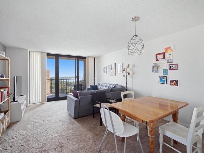3660 N Lake Shore Drive Chicago IL 60613
