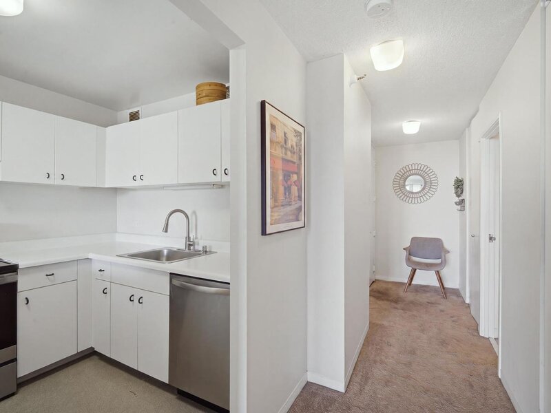 3660 N Lake Shore Drive Chicago IL 60613
