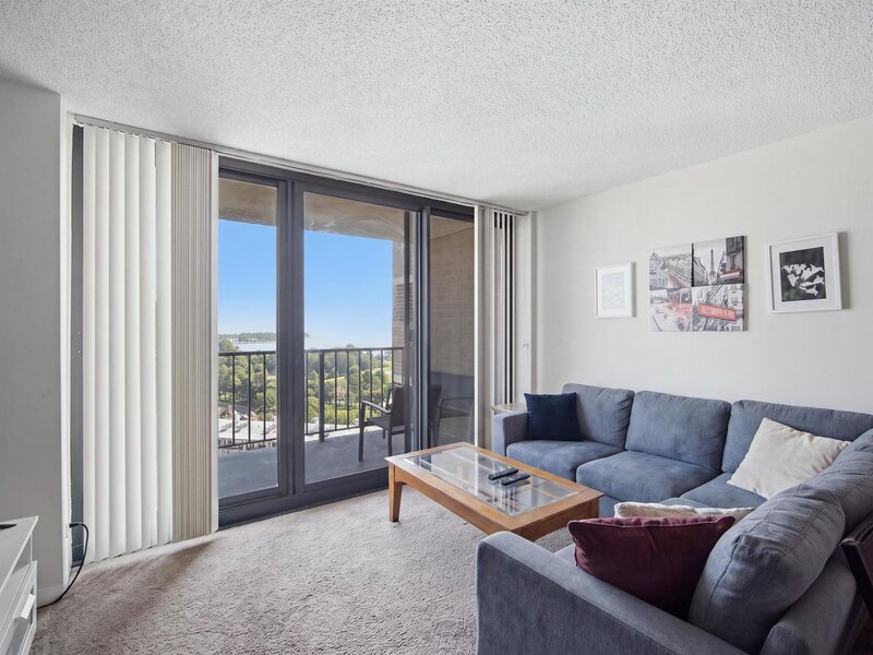 3660 N Lake Shore Drive Chicago IL 60613