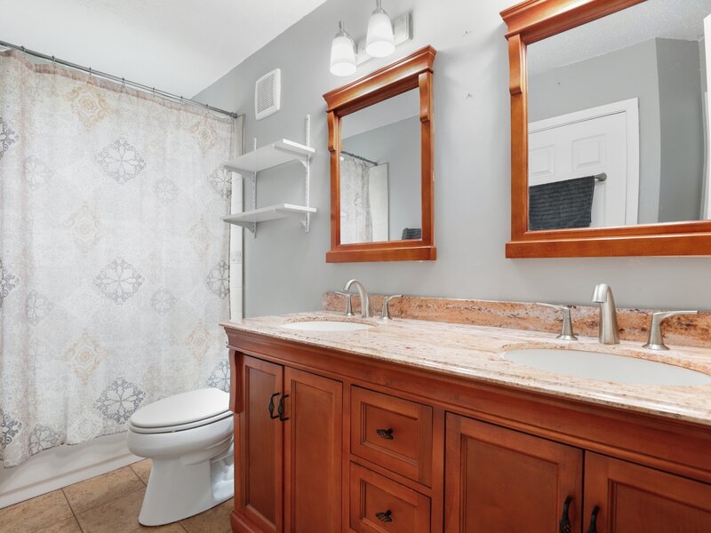 340 Homewood Drive Bolingbrook IL 60440