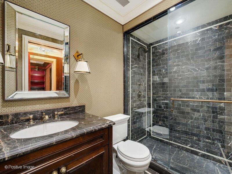 159 E Walton Place Chicago IL 60611