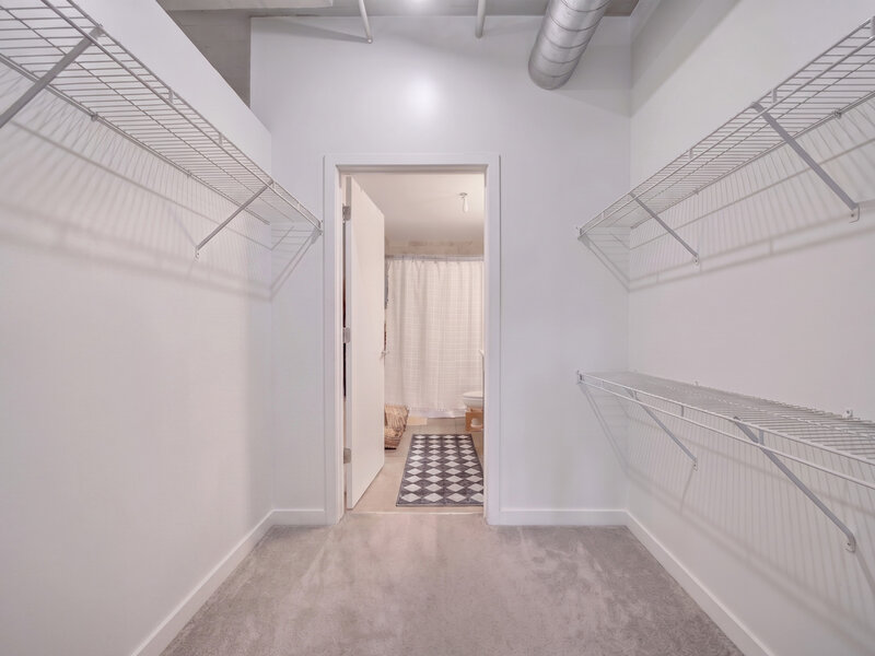 1525 S Sangamon Street Chicago IL 60608