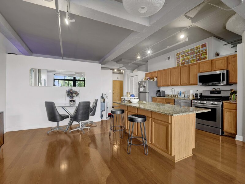 1525 S Sangamon Street Chicago IL 60608