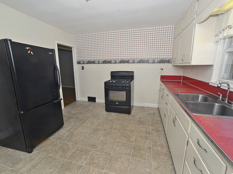 735 Sherwood Avenue Ottawa IL 61350