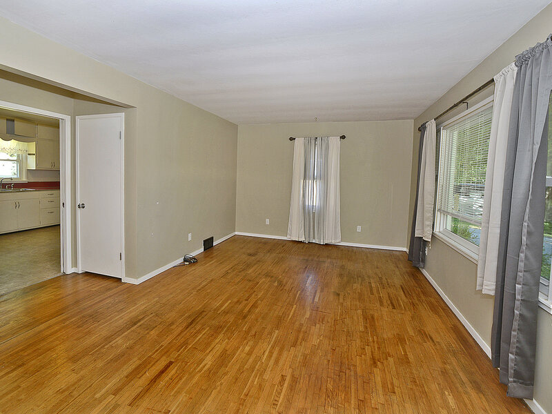 735 Sherwood Avenue Ottawa IL 61350