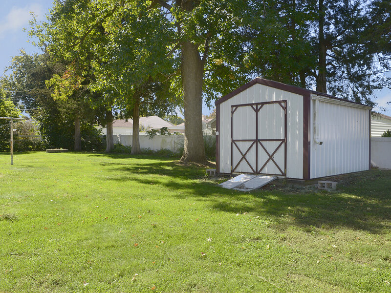 735 Sherwood Avenue Ottawa IL 61350