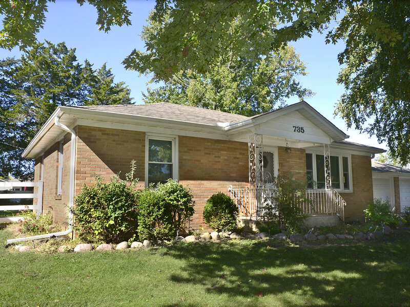 735 Sherwood Avenue Ottawa IL 61350