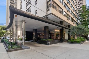Photo of 850 N Dewitt Place Chicago IL 60611 Unit 10G