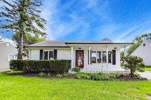 Photo of 219 N William Street Mount Prospect IL 60056