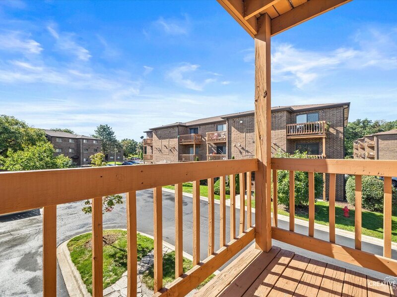 2250 Abbeywood Drive Lisle IL 60532