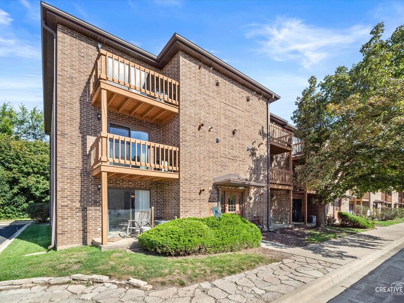 2250 Abbeywood Drive Lisle IL 60532