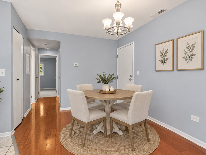 2250 Abbeywood Drive Lisle IL 60532