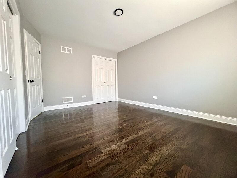 5 Lakewood Court Park Forest IL 60466