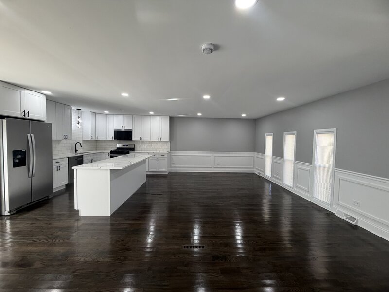 5 Lakewood Court Park Forest IL 60466