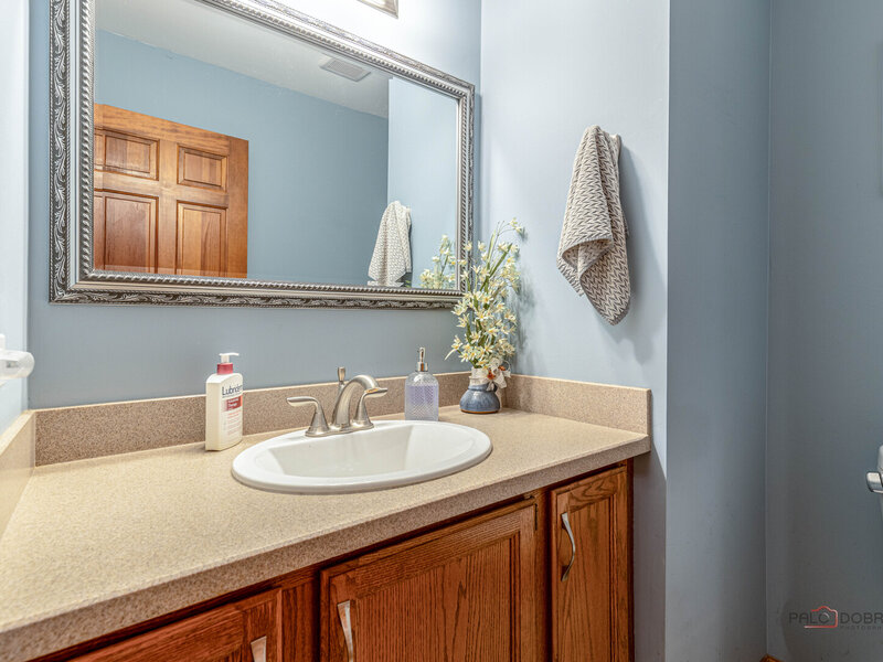 92 Golfview Road Lake Zurich IL 60047