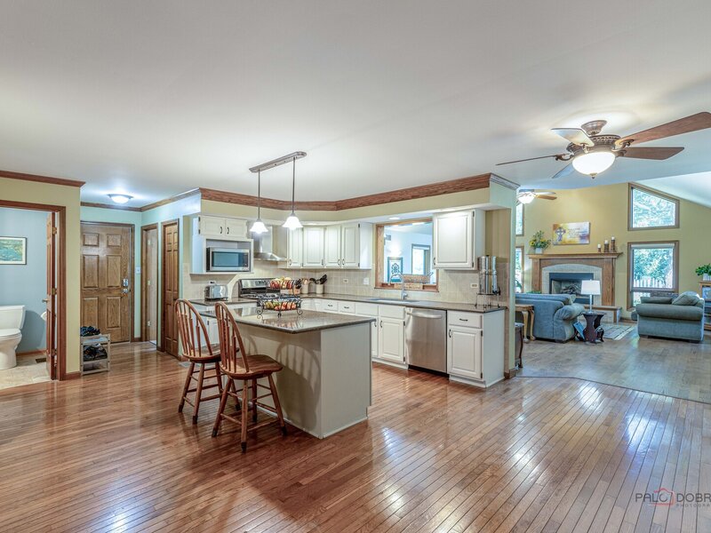 92 Golfview Road Lake Zurich IL 60047
