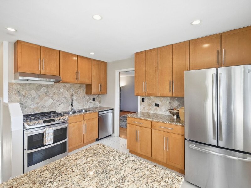 2416 Ernst Street Franklin Park IL 60131