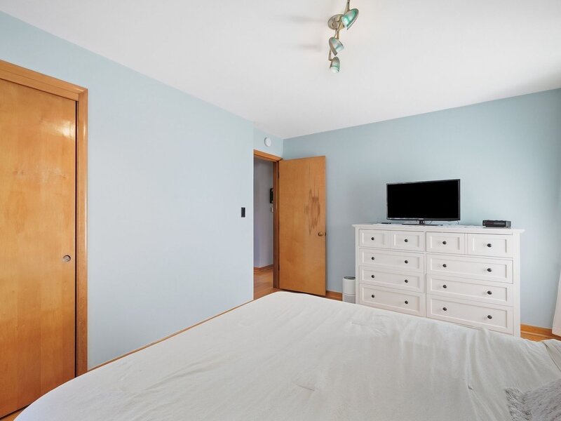 2416 Ernst Street Franklin Park IL 60131