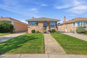 Photo of 2416 Ernst Street Franklin Park IL 60131
