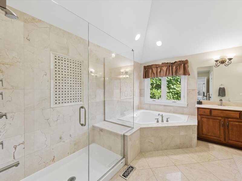 583 W Fay Avenue Elmhurst IL 60126